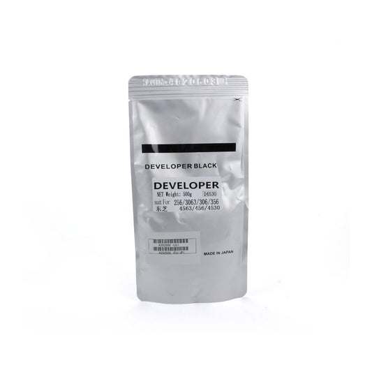 Développeur d'origine Toshiba 6LH58317000 / D-4530 - noir